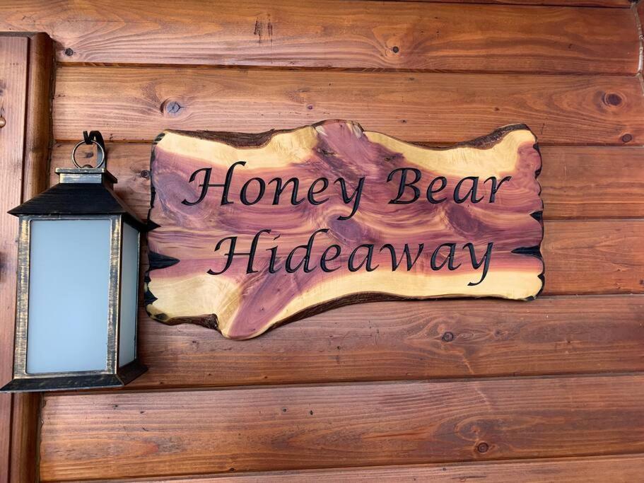 Honeybear Hideaway Cabin Hayward Ngoại thất bức ảnh